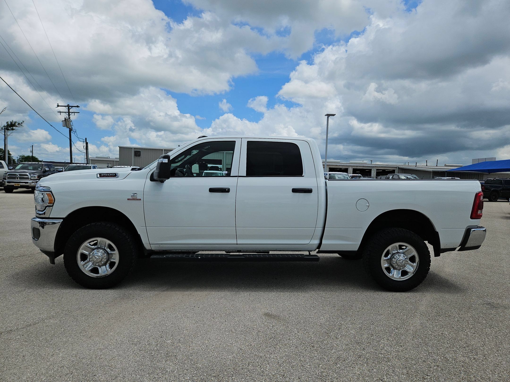 Used 2024 RAM 3500 Tradesman w/ Towing Technology Group AWD/4WD image 6