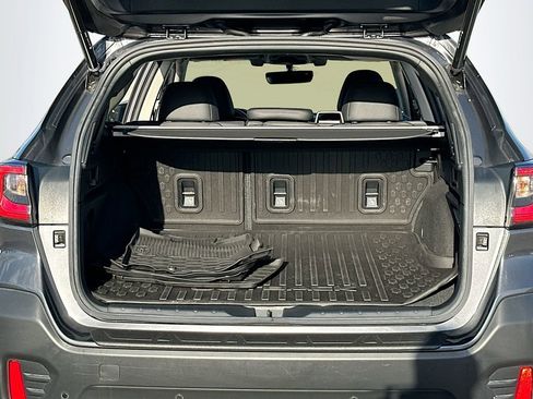 Used 2021 Subaru Outback Limited w/ Popular Package #2 image 28