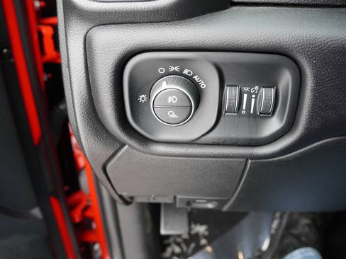 Used 2021 RAM 2500 Laramie image 28