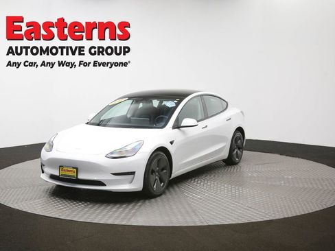 Used 2023 Tesla Model 3 Standard Range RWD image 53