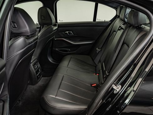 Used 2025 BMW 330i xDrive Sedan image 36