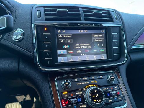 Used 2020 Lincoln Continental AWD w/ Equipment Group 500A image 15