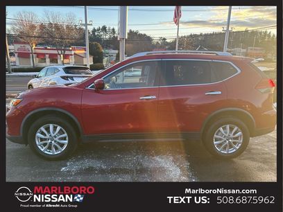 Used 2017 Nissan Rogue SV