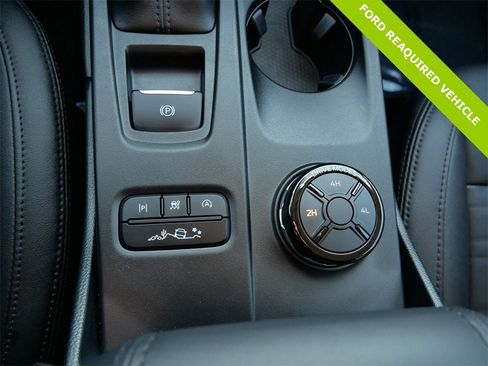 Used 2025 Ford Ranger Lariat w/ FX4 Off-Road Package image 24