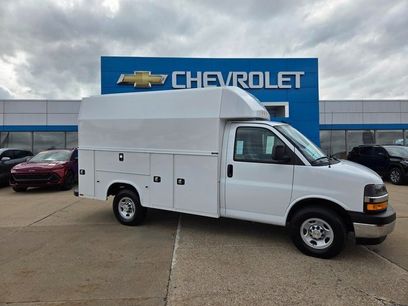New 2024 Chevrolet Express 3500 w/ Power Convenience Package