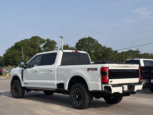 New 2026 Ford F250 Platinum w/ FX4 Off-Road Package AWD/4WD image 11