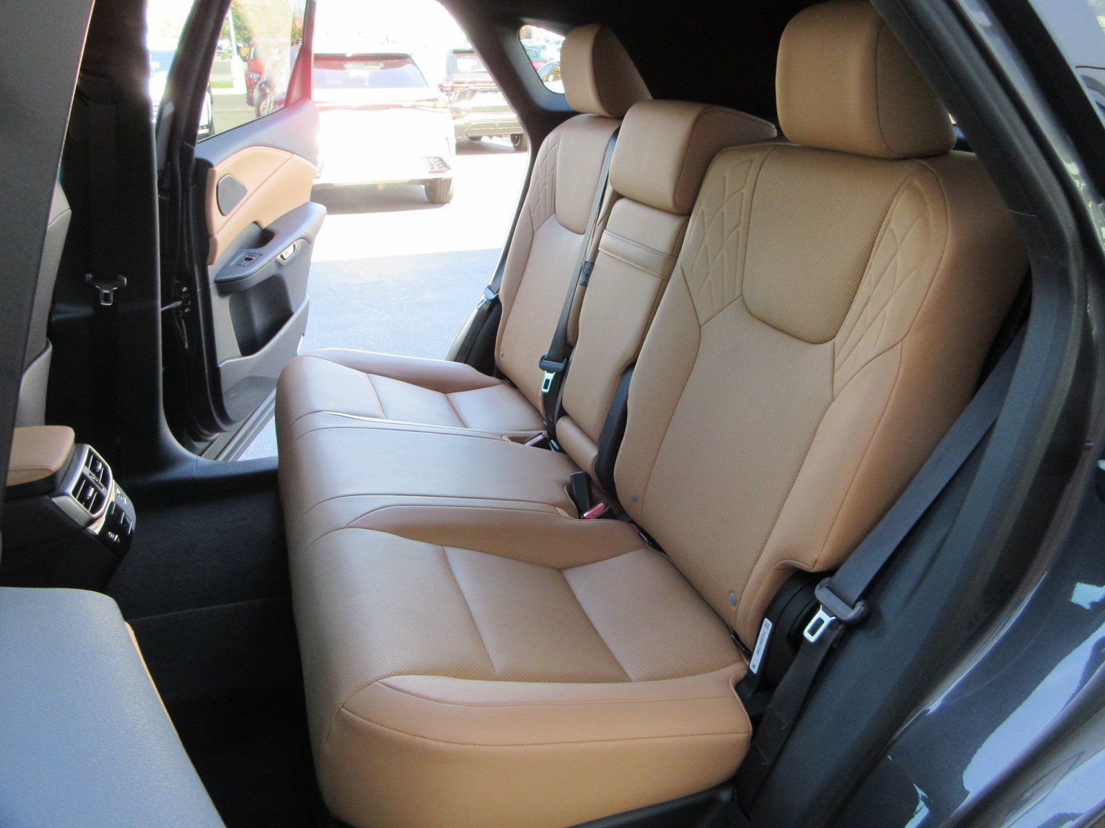 Used 2026 Lexus RX 350h w/ Convenience Package AWD/4WD image 22