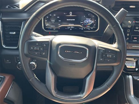 Used 2024 GMC Sierra 3500 Denali Ultimate image 33