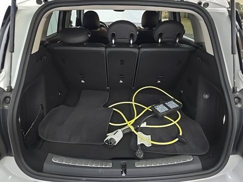 Used 2023 MINI Cooper Countryman SE w/ Storage Package image 12