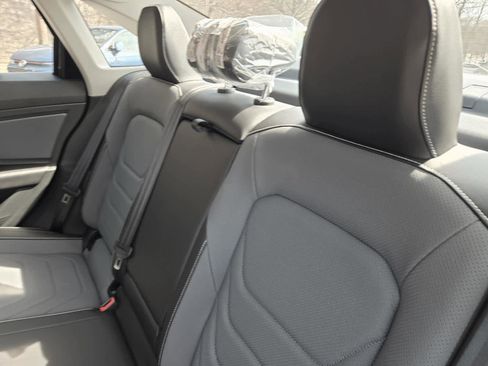 New 2026 Volkswagen Jetta SEL FWD image 12