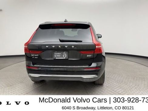 Certified 2023 Volvo XC60 B5 Ultimate w/ Climate Package AWD/4WD image 3