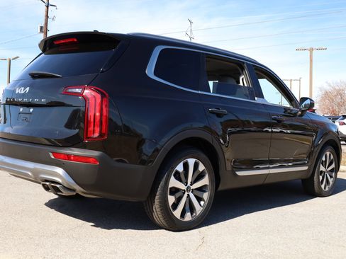 Used 2022 Kia Telluride S image 18
