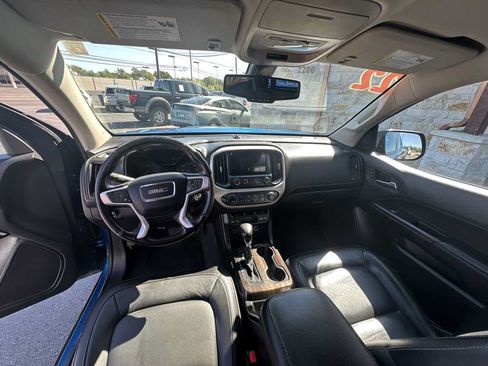 Used 2022 GMC Canyon Elevation w/ Elevation Premium Package RWD image 12