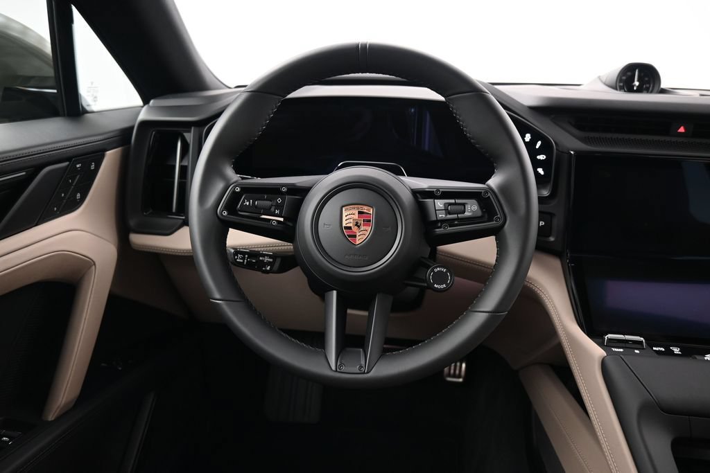 Used 2026 Porsche Cayenne Electric AWD/4WD image 13