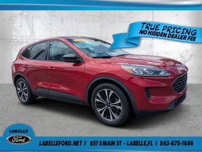 Used 2022 Ford Escape SE w/ SE Sport Appearance Package