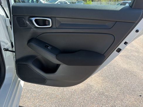 Used 2025 Honda Civic Sport image 25