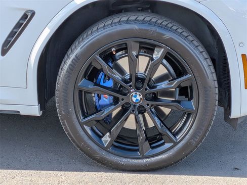 Used 2024 BMW X4 M40i w/ Premium Package image 19