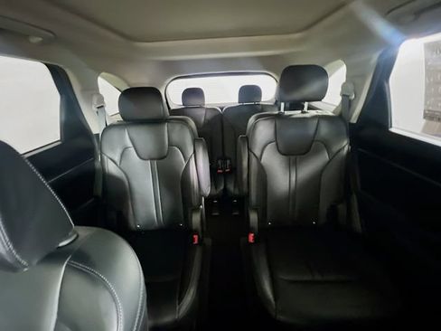 Used 2025 Kia Sorento EX AWD/4WD image 26