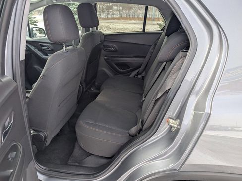 Used 2020 Chevrolet Trax LS w/ Tint and Cruise Package image 13