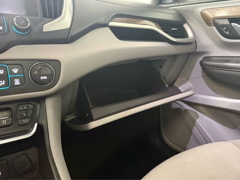 Used 2019 GMC Terrain SLE w/ GMC Pro Grade Package AWD/4WD image 21