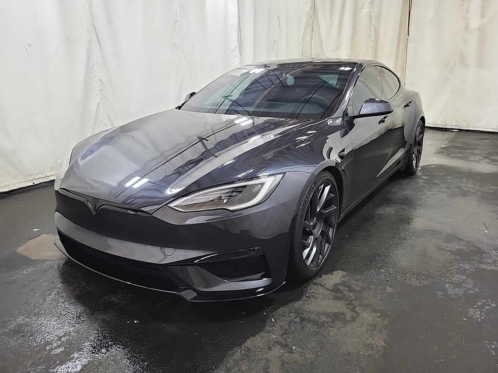 Used 2026 Tesla Model S Plaid AWD/4WD image 3