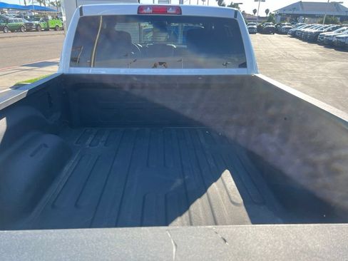 Used 2025 RAM 2500 Big Horn AWD/4WD image 2