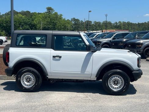 New 2025 Ford Bronco 2-Door image 20