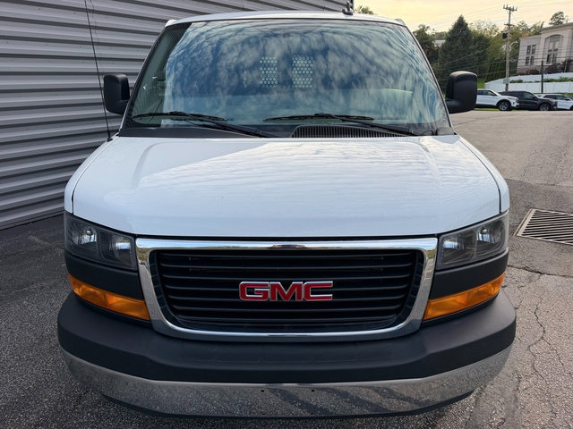 Used 2025 GMC Savana 2500 w/ Driver Convenience Package RWD image 14