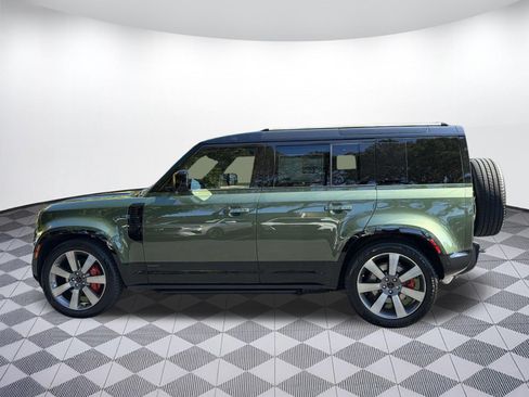New 2026 Land Rover Defender 110 X AWD/4WD image 2