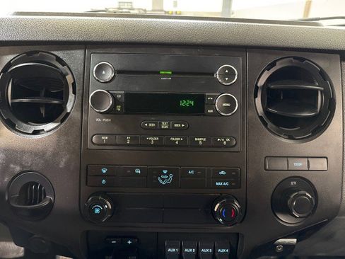 Used 2016 Ford F350 XL w/ Power Equipment Group image 26