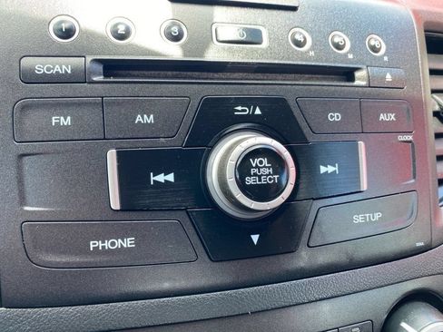 Used 2014 Honda CR-V LX image 32
