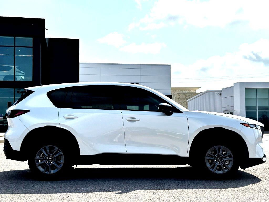 New 2026 MAZDA CX-5 Select AWD/4WD image 9