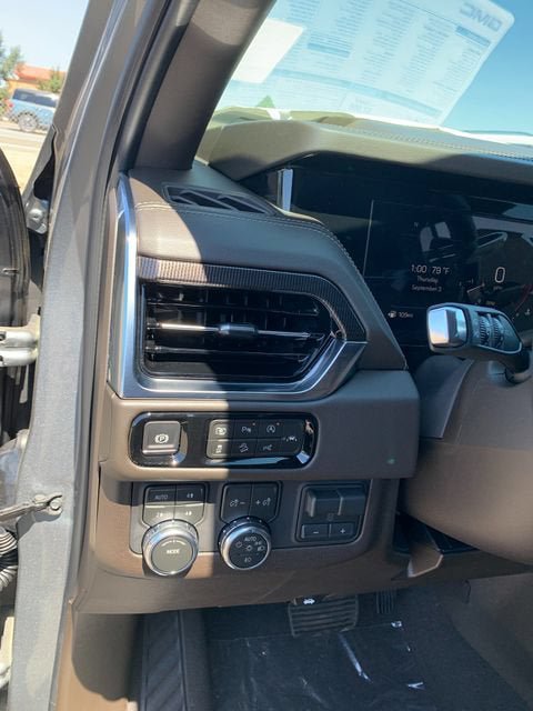 New 2026 GMC Yukon XL Elevation w/ Elevation Premium Package AWD/4WD image 26