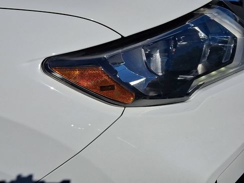 Used 2019 Nissan Rogue S w/ Special Edition Package AWD/4WD image 9