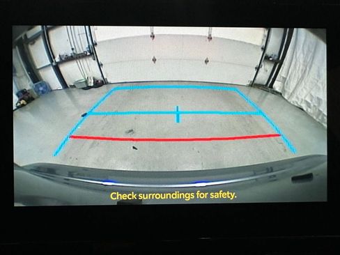 Used 2025 Toyota Corolla LE FWD image 35