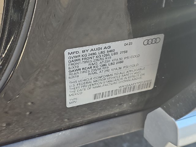 Used 2023 Audi Q5 2.0T Premium w/ Convenience Package AWD/4WD image 37