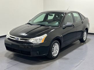 Used 2009 Ford Focus SE image 1