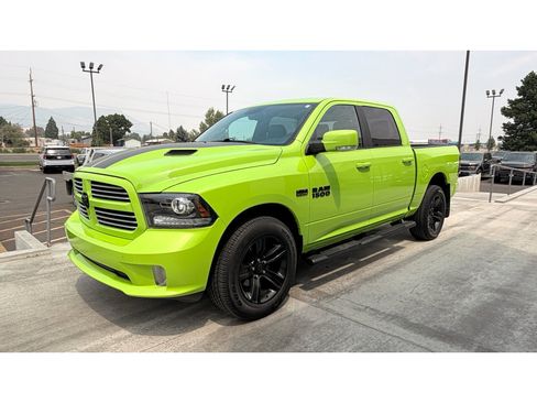 Used 2017 RAM 1500 Sport w/ Sublime Green Sport Package AWD/4WD image 5