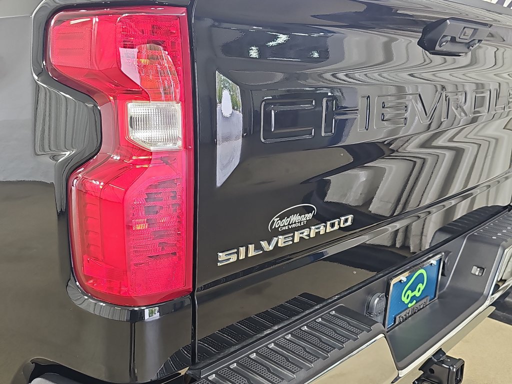 Certified 2023 Chevrolet Silverado 1500 LT AWD/4WD image 39