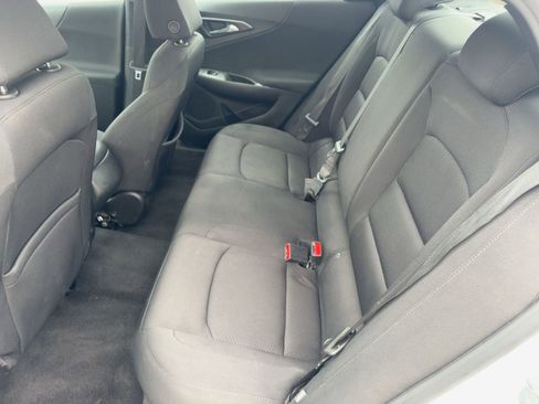 Used 2020 Chevrolet Malibu LS image 15
