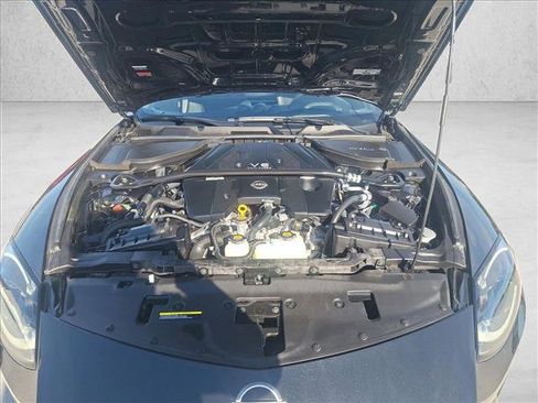 Used 2024 Nissan Z Performance w/ Floor Mat Package image 18