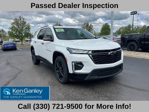 Used 2023 Chevrolet Traverse Premier w/ Redline Edition AWD/4WD image 5