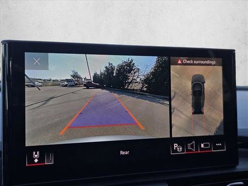 Certified 2023 Audi Q5 e Prestige w/ Prestige Package image 24