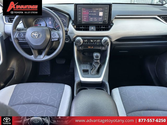 Certified 2021 Toyota RAV4 XLE w/ Convenience Package AWD/4WD image 16