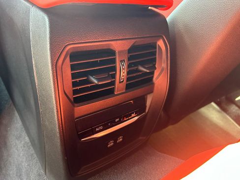 Used 2023 BMW M4 xDrive Competition image 23