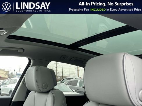 Used 2023 Audi Q5 e Premium Plus w/ Premium Plus Package image 24