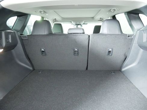 Used 2025 Nissan Murano SL image 17