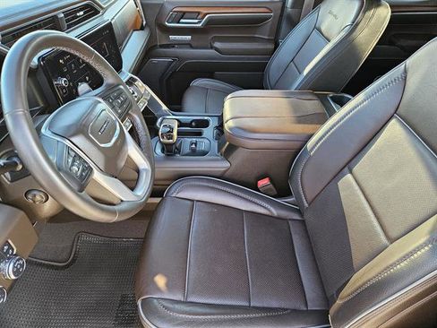 Used 2023 GMC Sierra 1500 Denali w/ Technology Package image 10