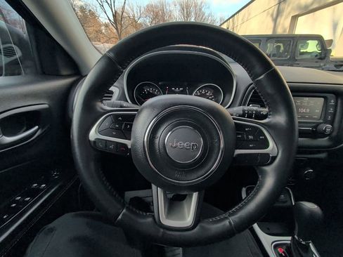 Used 2018 Jeep Compass Sport w/ Cold Weather Group image 19