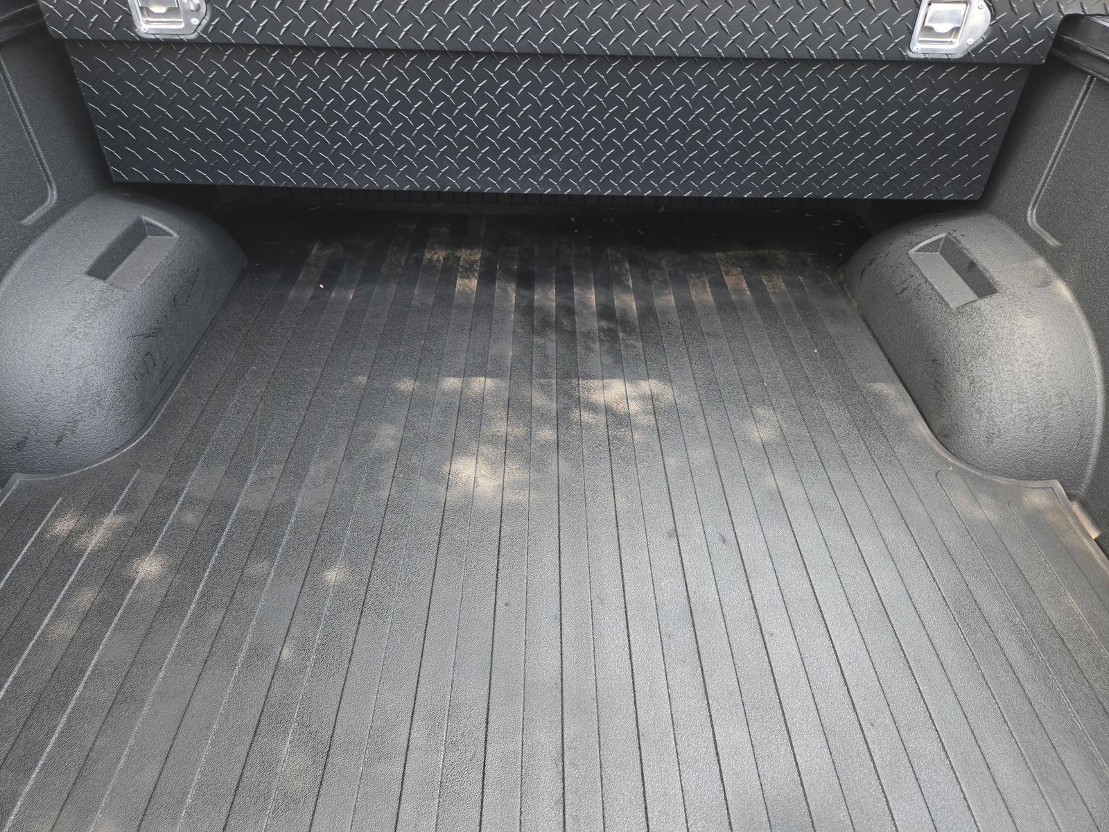 Used 2024 Toyota Tundra Limited w/ Power Package AWD/4WD image 28